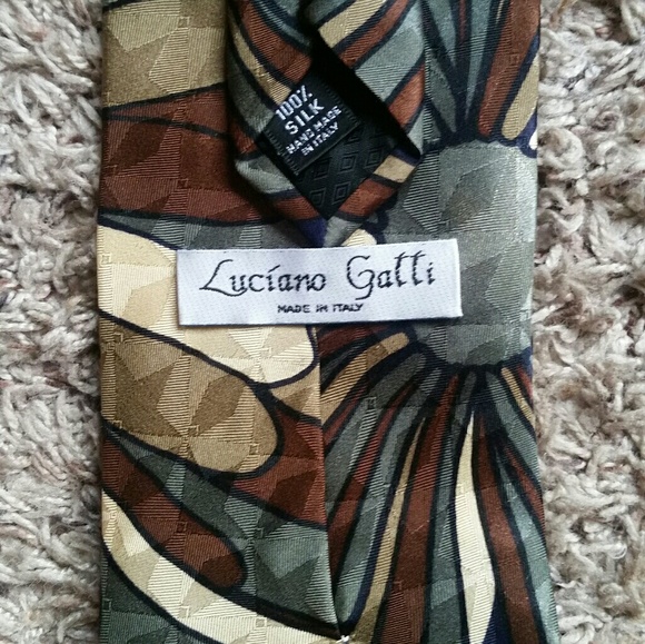 Luciano Gatti 100% Silk Tie - Picture 3 of 3